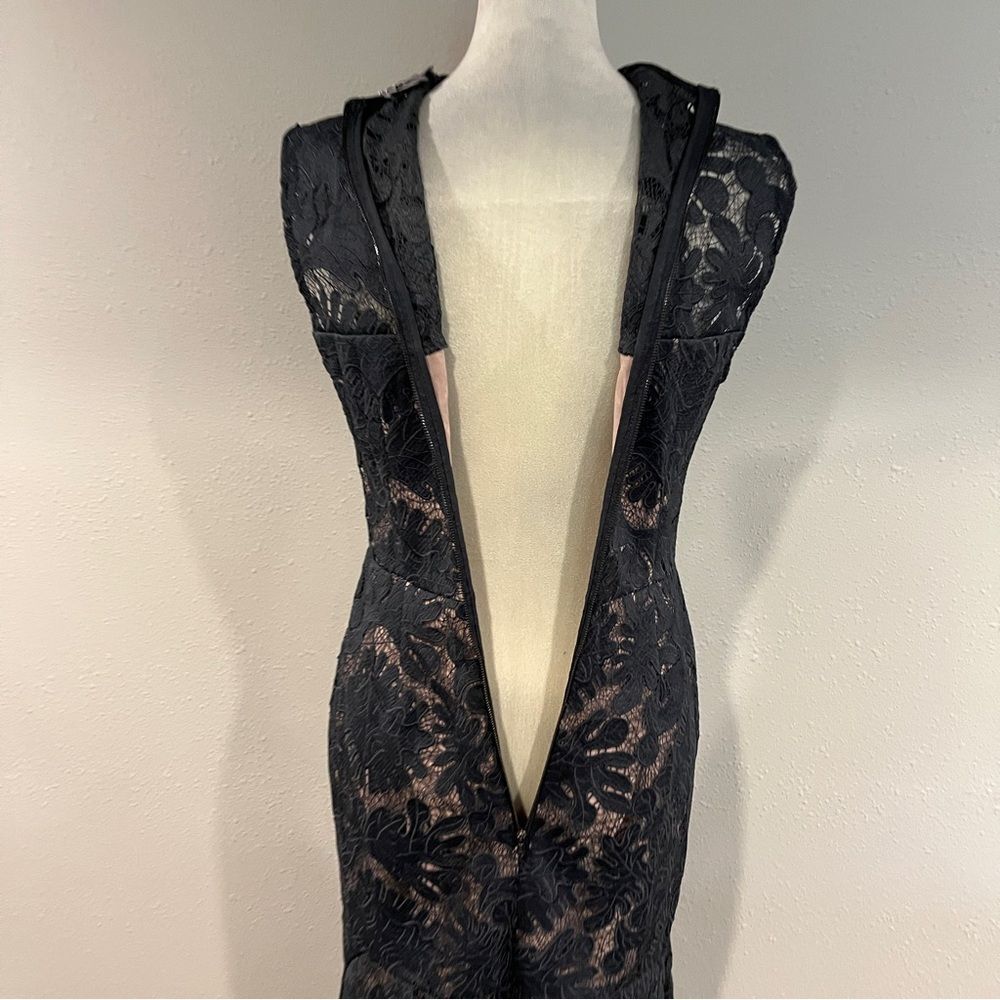 Chelsea28 Elegant charcoal color Lace midi Dress size 6 - Picture 7 of 12